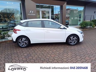 HYUNDAI i20 1.2 MPI MT ConnectLine 8