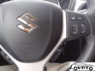 SUZUKI Vitara 1.4 Hybrid Cool 29