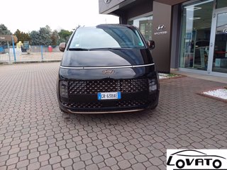 HYUNDAI STARIA LUXURY MY23 AT AWD 1