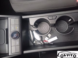 HYUNDAI NEW KONA 1.6 HEV DCT X LINE 31