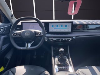 MG NUOVA HS 1.5T MT LUXURY 13