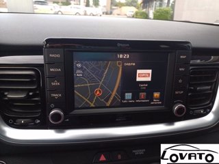 KIA Stonic 1.0 T-GDi 120 CV DCT7 Style 21