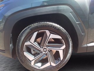 HYUNDAI Tucson 1.6 HEV aut. XLine 8