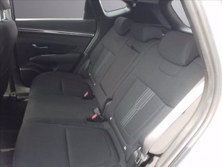 HYUNDAI Tucson 1.6 HEV aut. XLine + 19 10