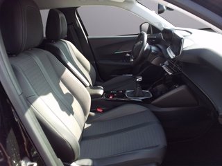 PEUGEOT 2008 PureTech 130 S&S Allure 11