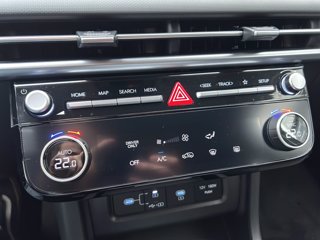 HYUNDAI TUCSON PE 1.6HEV AT 2WD BUSINESS