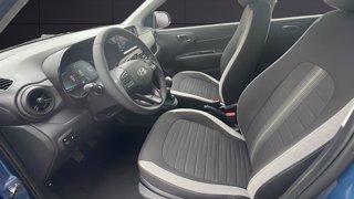 HYUNDAI I10 PE MY25 5P 1.0 GPL MT CONNECTLINE * Conver. GPL 9