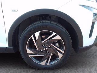 HYUNDAI Bayon 1.0 T-GDI Hybrid 48V iMT XLine + LED