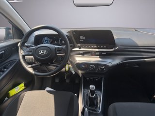 HYUNDAI I20 PE MY25 1.2 MT CONNECTLINE 15