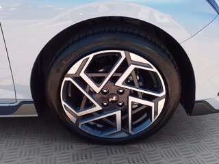 HYUNDAI i20 1.2 MPI N-Line 8
