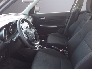 SUZUKI Swift 1.2 Hybrid Top