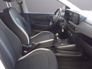 HYUNDAI i10 1.0 MPI Tech