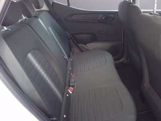 HYUNDAI i10 1.0 MPI Tech