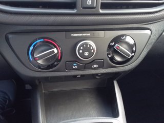 HYUNDAI i10 1.0 MPI Tech