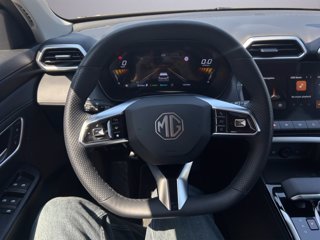 MG ZS 1.5 Hybrid+ Luxury