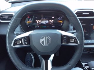 MG ZS 1.5 Hybrid+ Luxury 16
